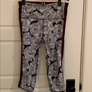 Gap eclipse capris - worn once - XS
